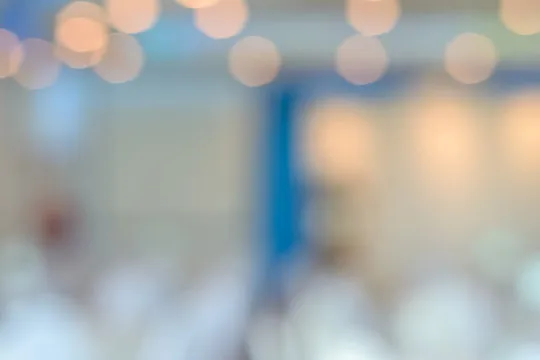 赛事数据编辑团队形象照（示例）